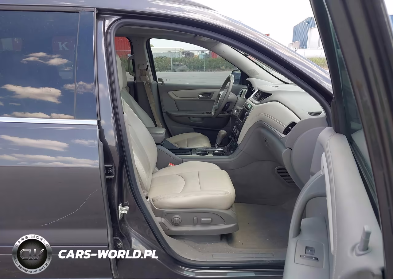2016 Chevrolet Traverse Lt VIN:1GNKVHKD9GJ339344 - 5
