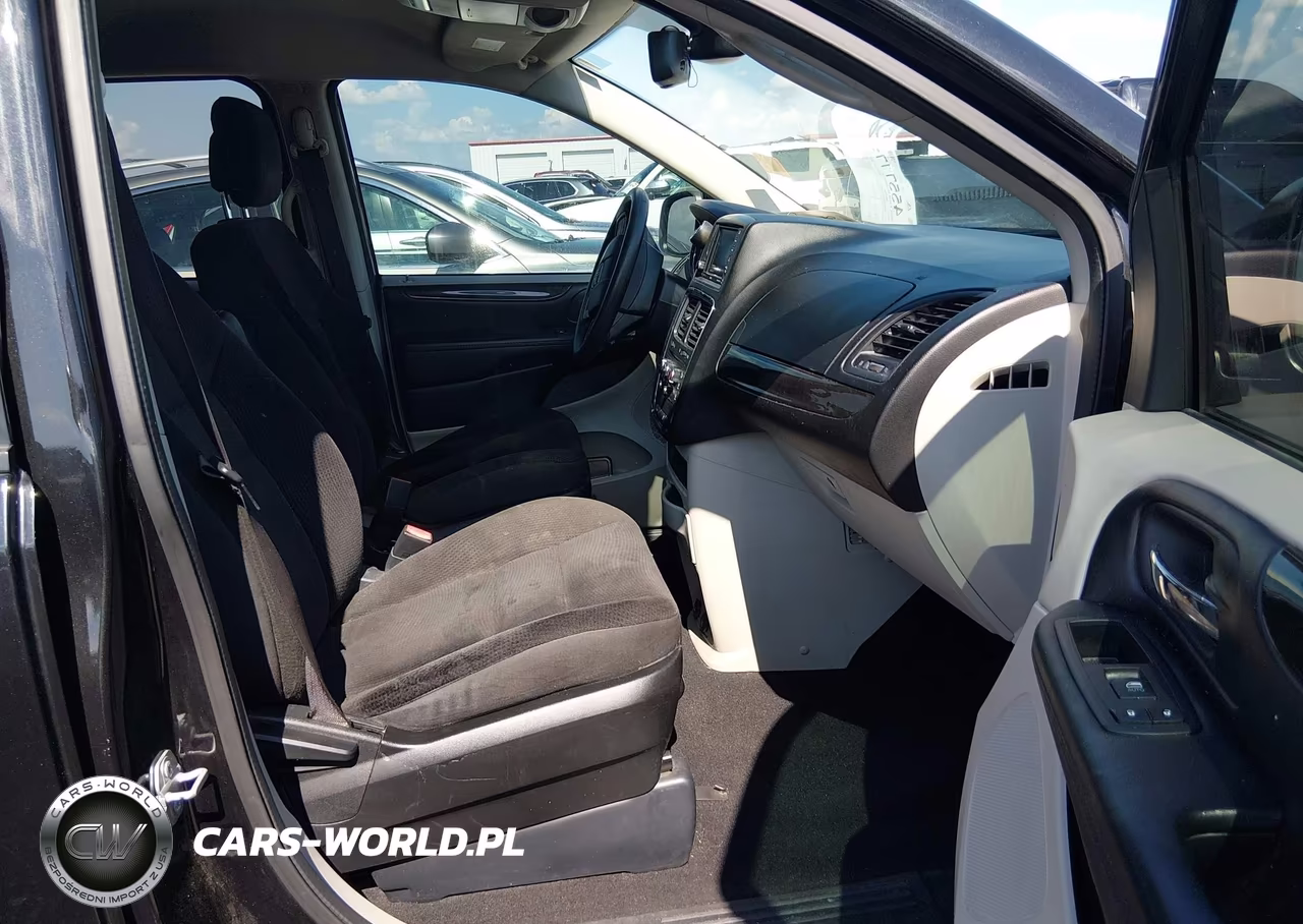 2019 Dodge Grand Caravan Se VIN:2C4RDGBG3KR684064 - 5