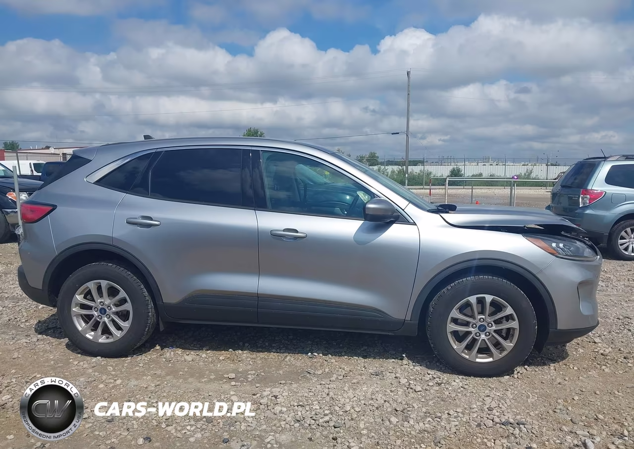2021 Ford Escape Se VIN:1FMCU9G69MUB10247 - 14