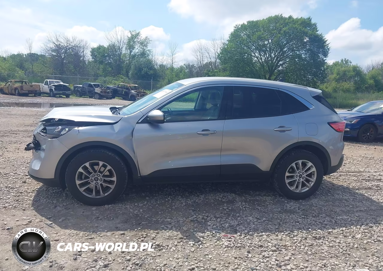 2021 Ford Escape Se VIN:1FMCU9G69MUB10247 - 15
