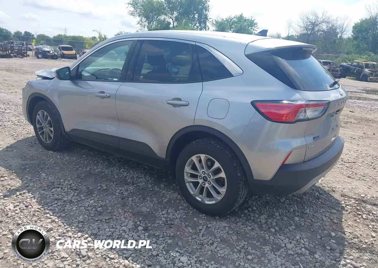 2021 Ford Escape Se VIN:1FMCU9G69MUB10247 - 3