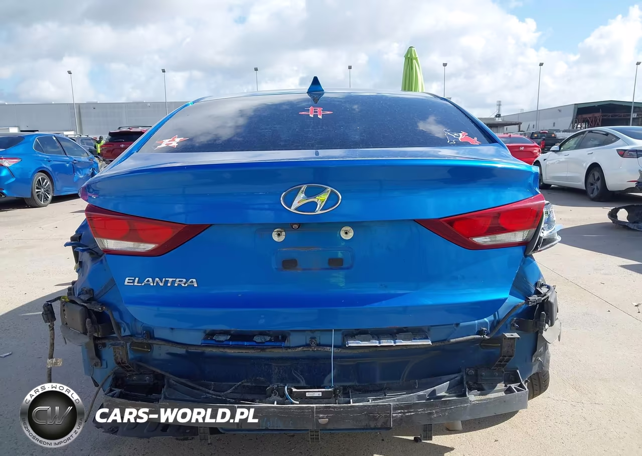 2017 Hyundai Elantra Se VIN:5NPD84LF6HH020270 - 17
