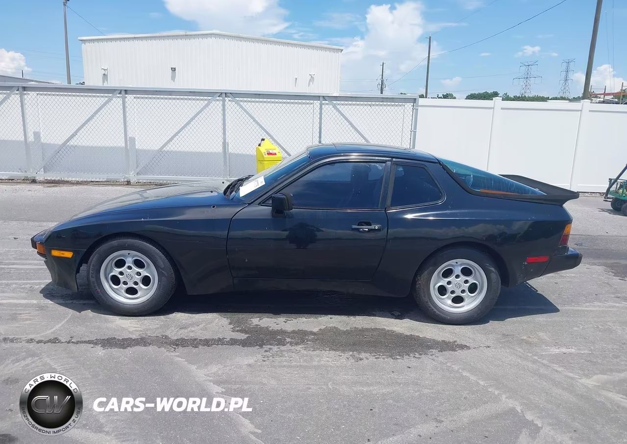 1983 Porsche 944 VIN:WP0AA0944DN463923 - 15