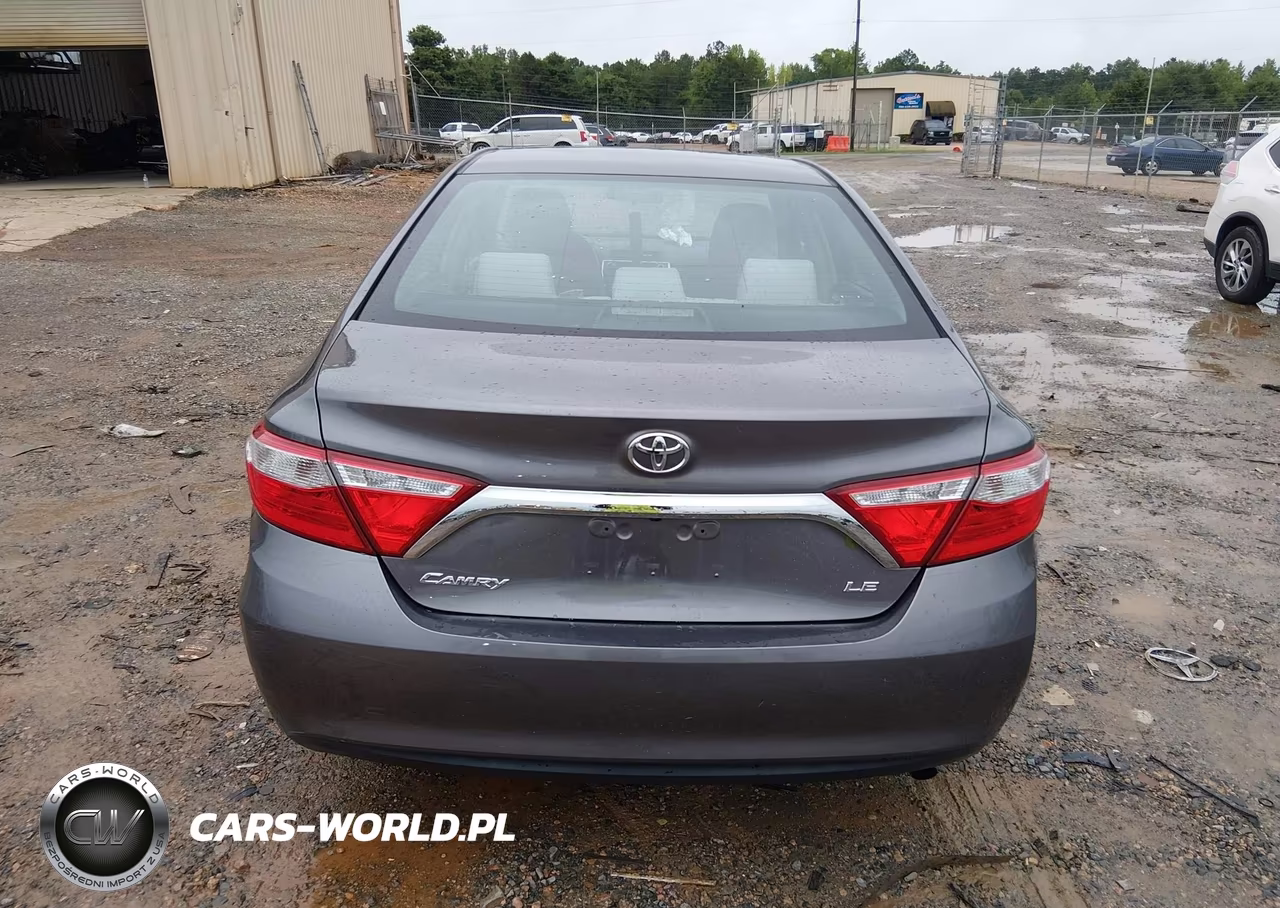 2017 Toyota Camry Le VIN:4T1BF1FK7HU272664 - 16