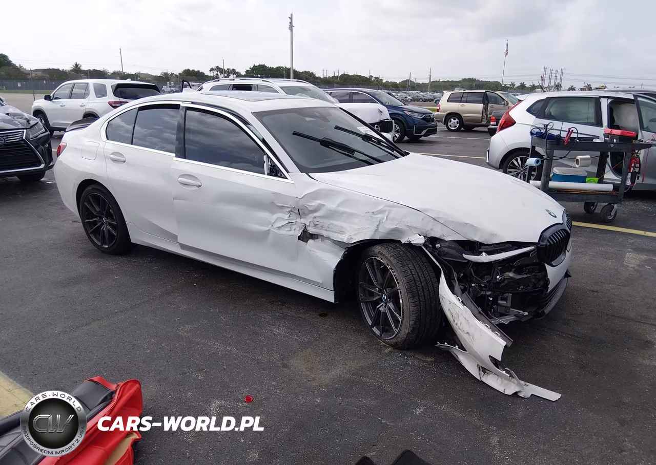 2020 BMW 330I