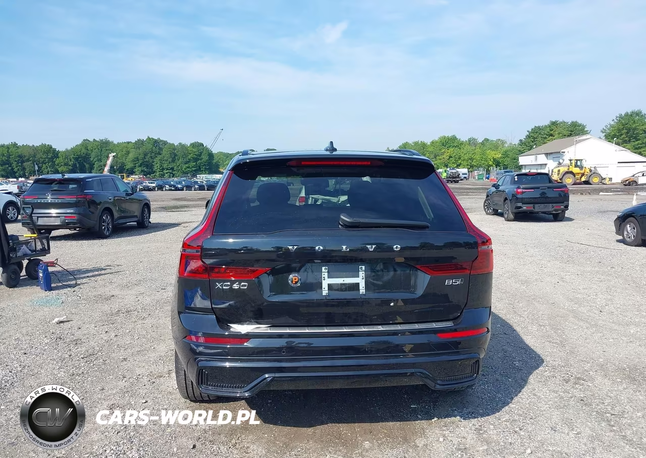 2026 Volvo Xc60 B5 Ultra VIN:YV4M12RM4T1378253 - 17
