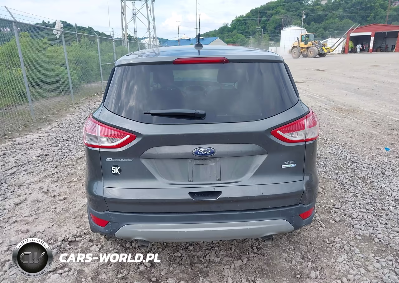 2016 Ford Escape Se VIN:1FMCU9GX0GUC12677 - 16