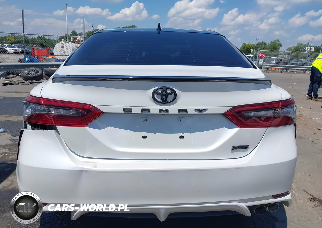 2022 Toyota Camry Xse VIN:4T1K61AK3NU006660 - 16