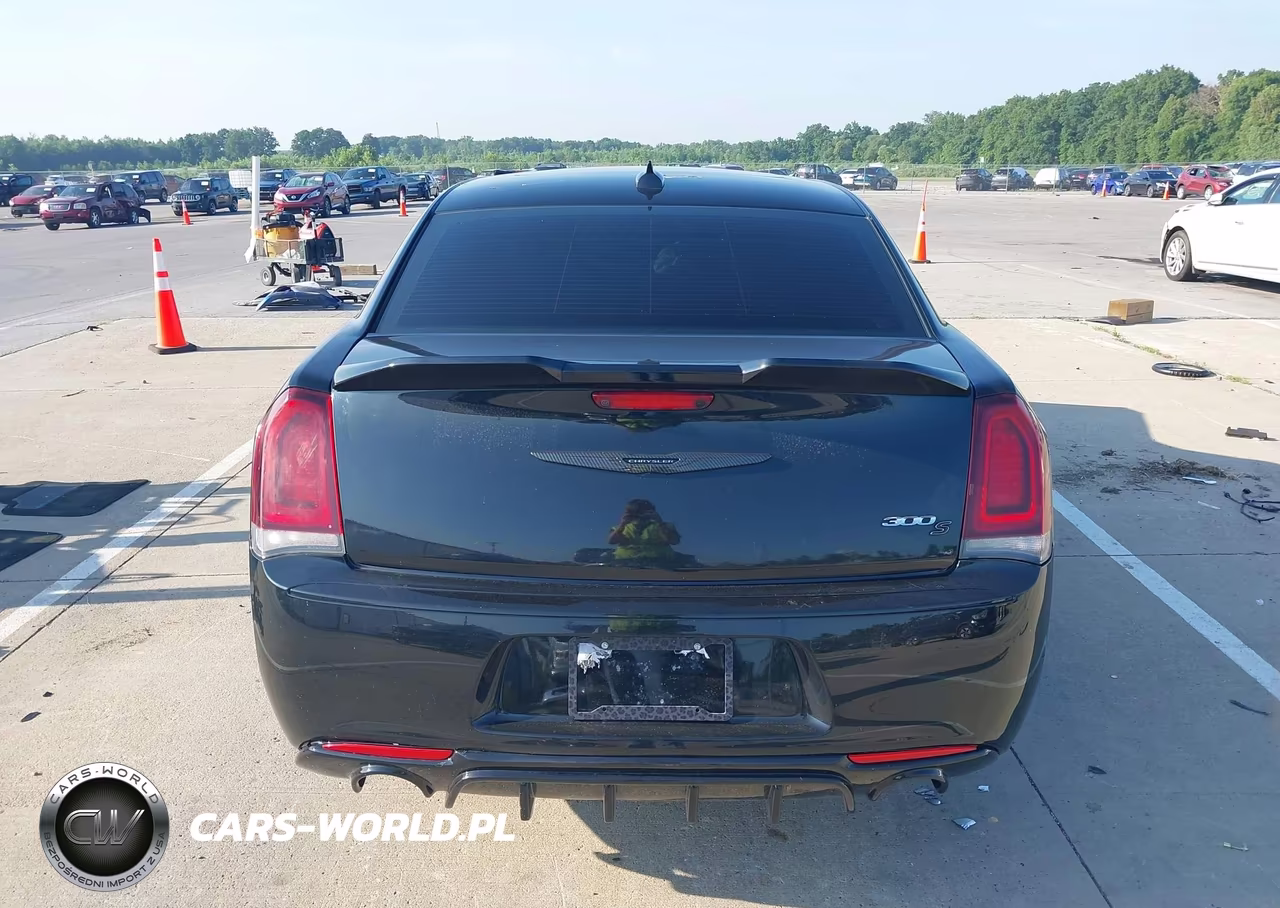 2018 Chrysler 300 300S Awd VIN:2C3CCAGG3JH130384 - 16