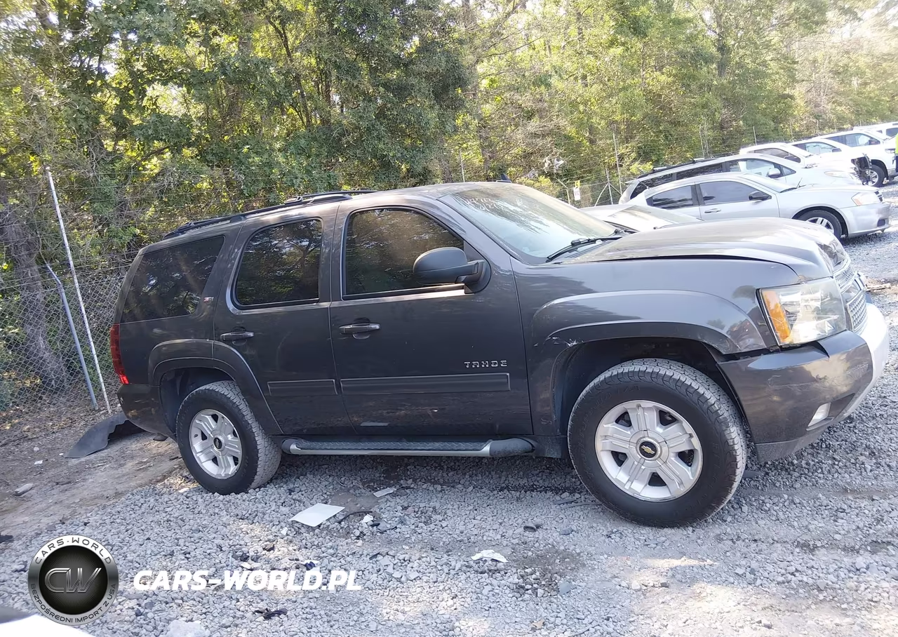 2010 Chevrolet Tahoe Lt VIN:1GNUKBE01AR144712 - 13