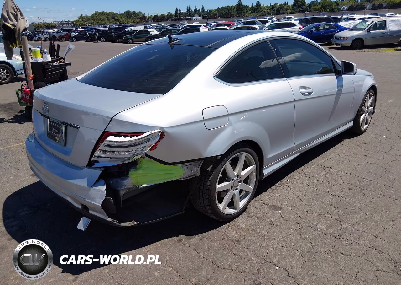 2014 Mercedes-Benz C 250 VIN:WDDGJ4HB4EG266571 - 4