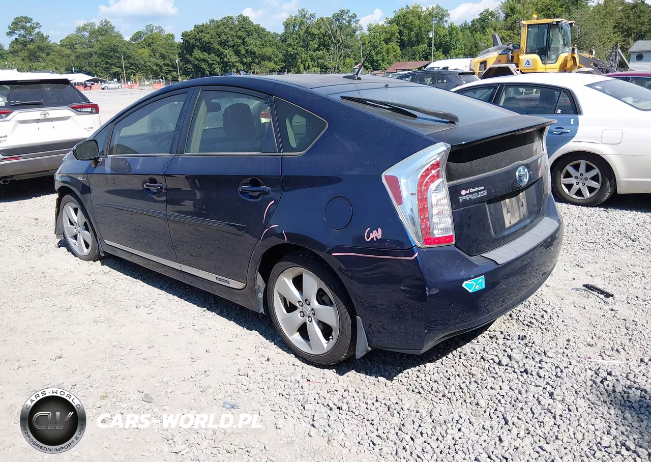 2012 Toyota Prius Five VIN:JTDKN3DU1C1587560 - 3