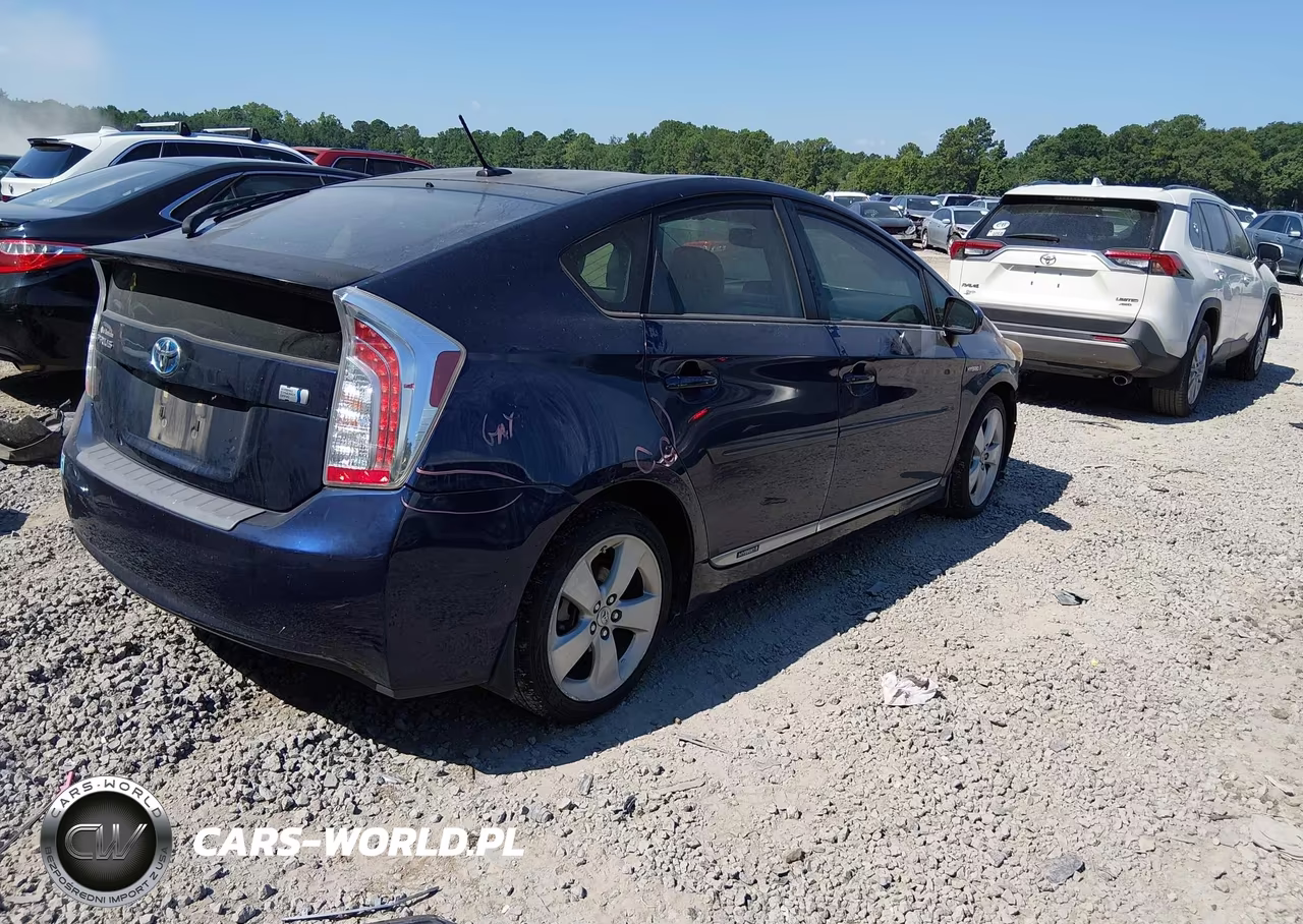 2012 Toyota Prius Five VIN:JTDKN3DU1C1587560 - 4