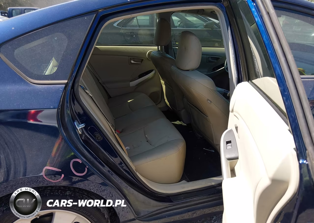2012 Toyota Prius Five VIN:JTDKN3DU1C1587560 - 8