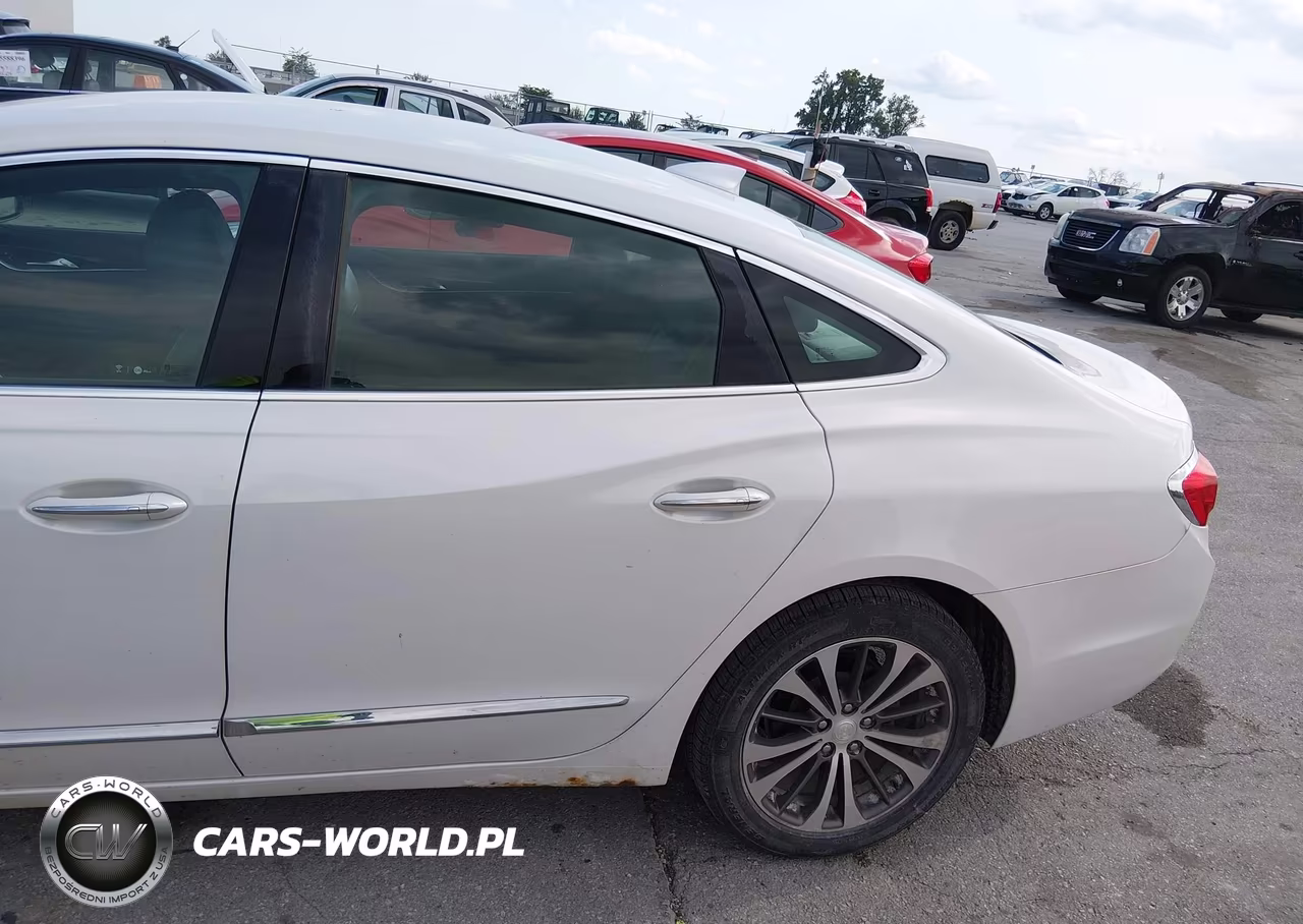 2017 Buick Lacrosse Essence VIN:1G4ZP5SS2HU203826 - 18