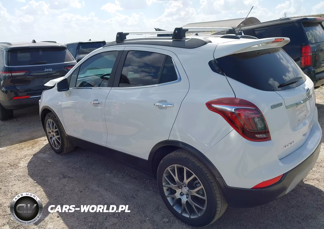 2018 Buick Encore Sport Touring VIN:KL4CJ1SB5JB605842 - 3