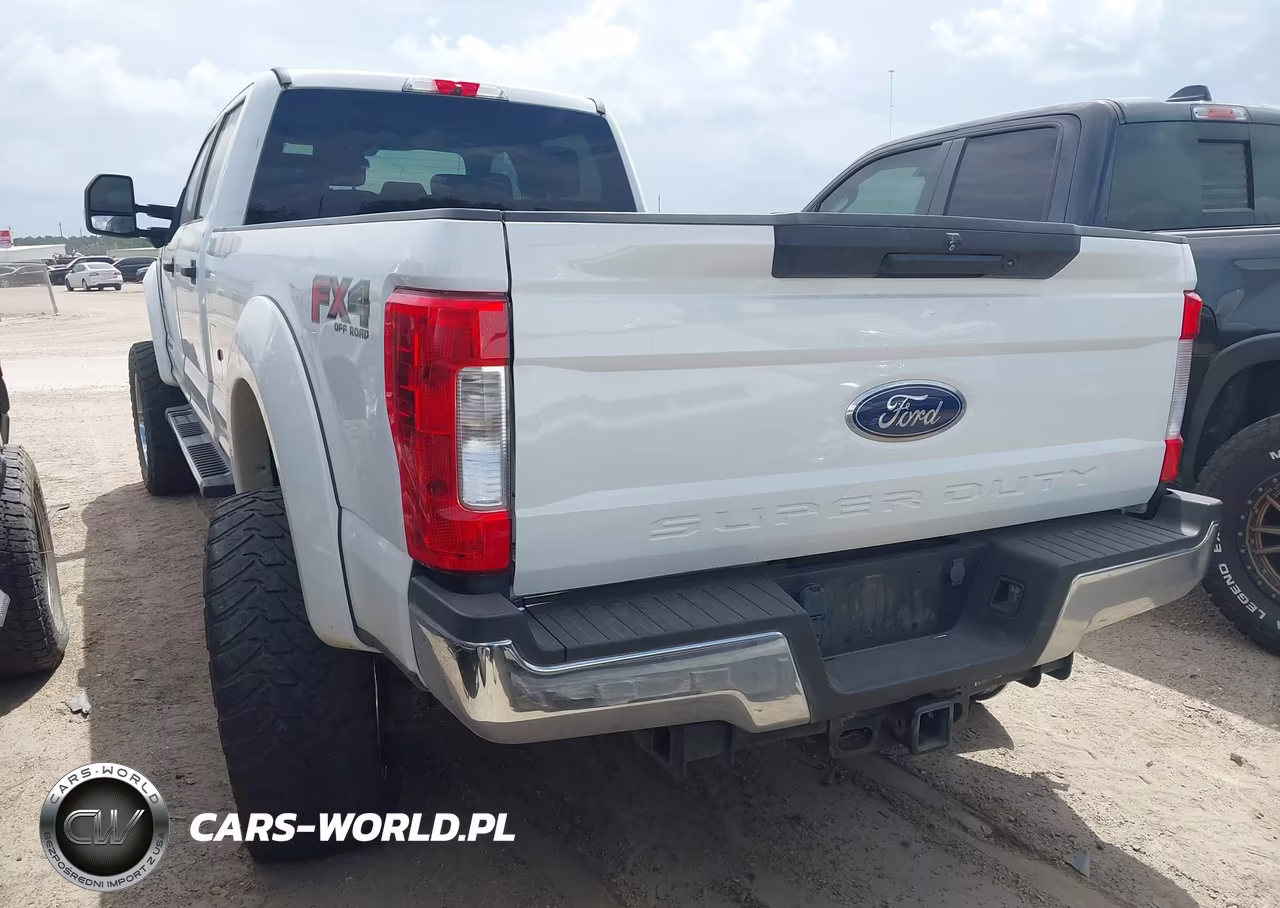 2019 Ford F-350 Xl VIN:1FT8W3BT2KEE83068 - 3