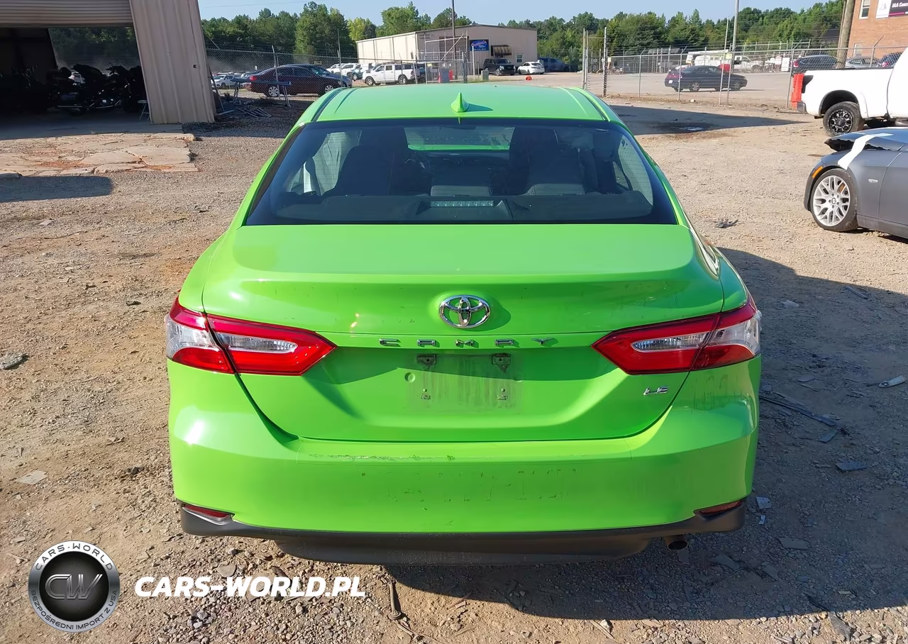 2020 Toyota Camry Le VIN:4T1C11AKXLU961097 - 16