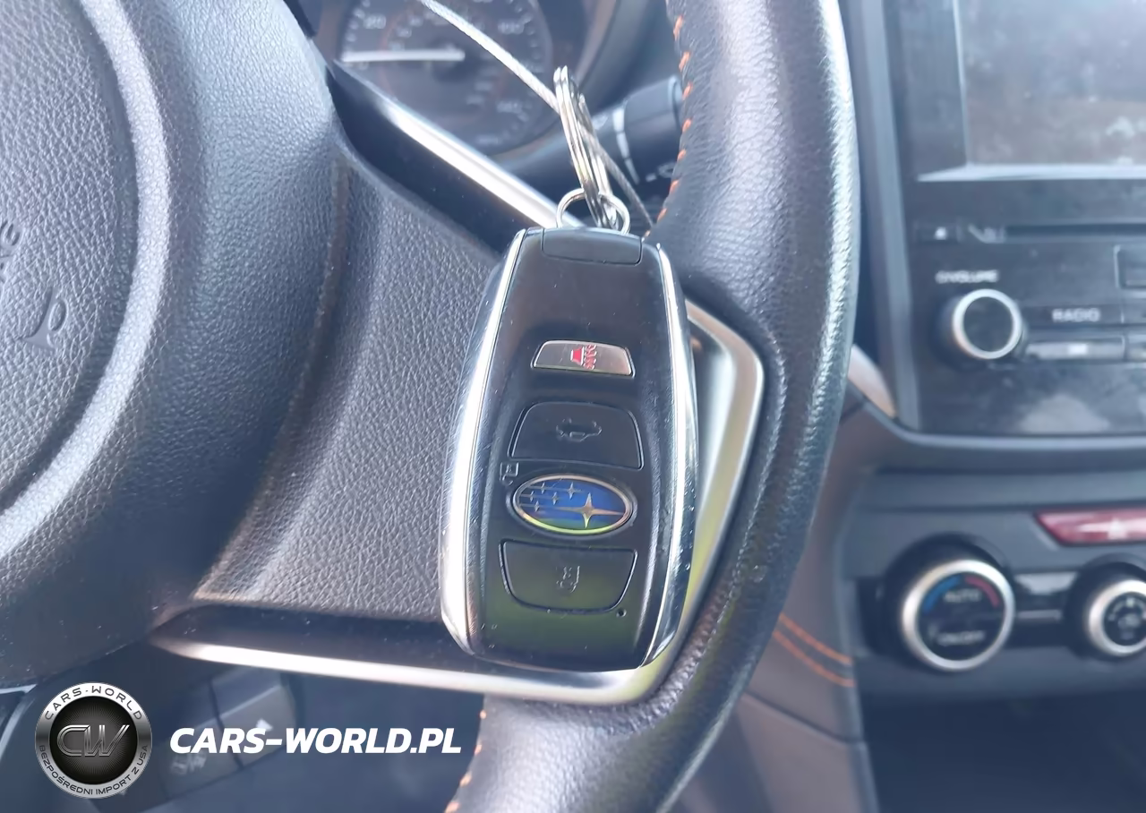 2020 Subaru Crosstrek Premium VIN:JF2GTAEC4LH256308 - 11