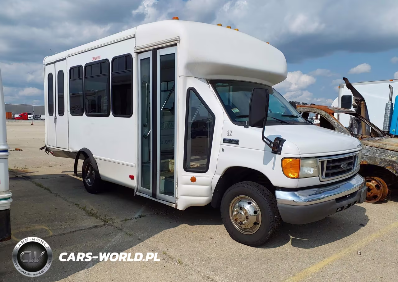2006 Ford E-350 Cutaway