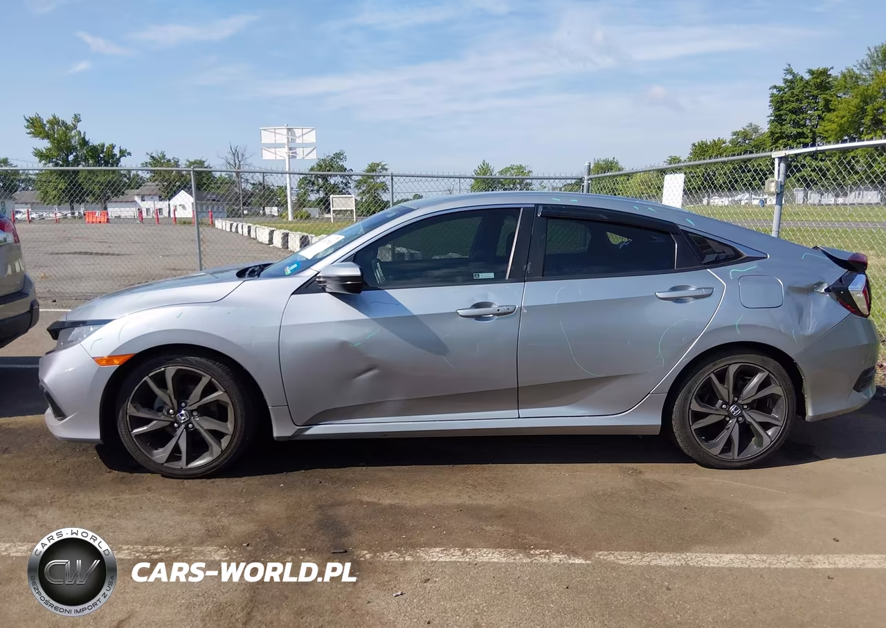 2020 Honda Civic Sport VIN:2HGFC2F8XLH530147 - 14