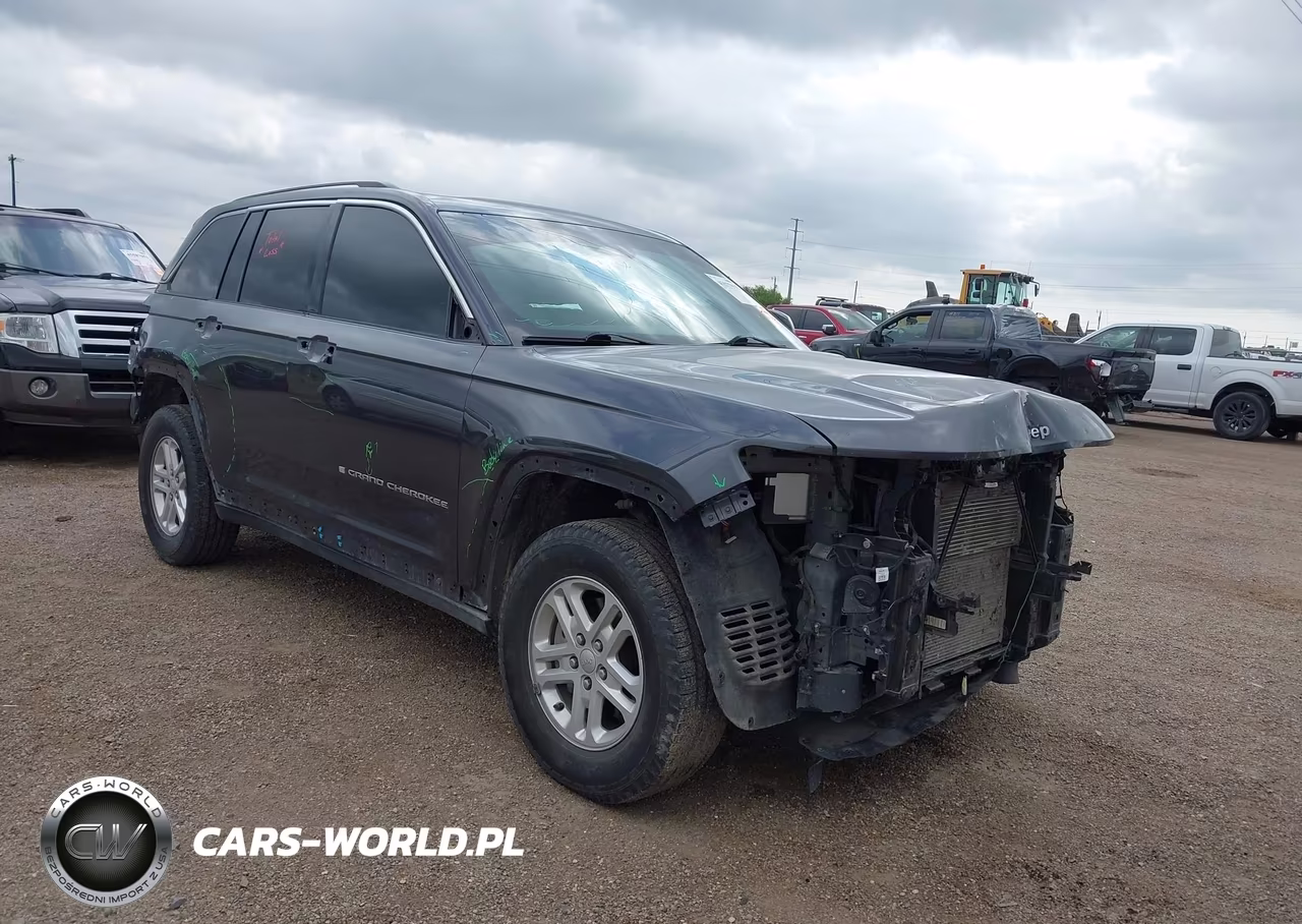 2022 Jeep Grand Cherokee Laredo 4X2 – zdjęcie 1 z 17
