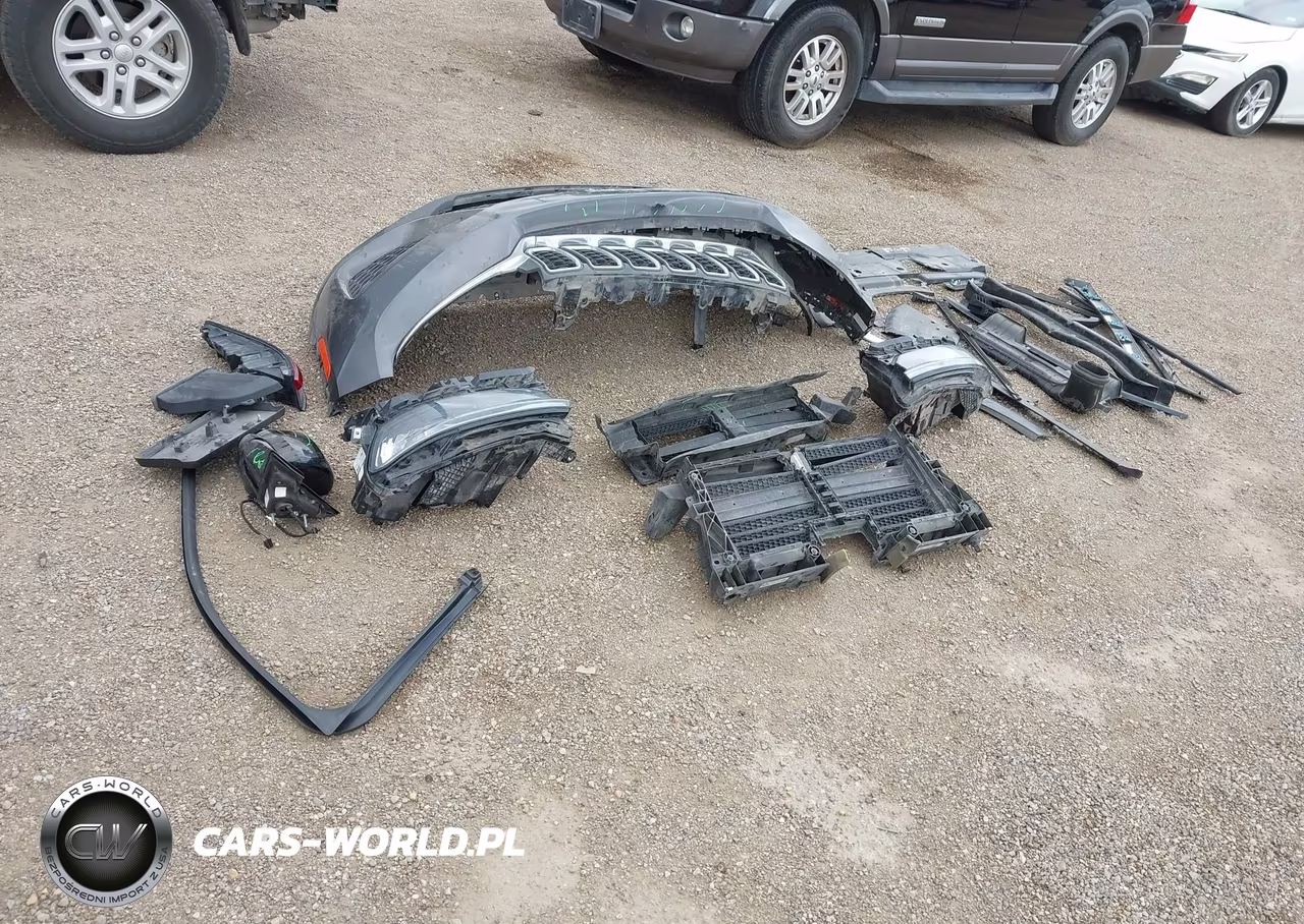 2022 Jeep Grand Cherokee Laredo 4X2 VIN:1C4RJGAG3N8589224 - 12