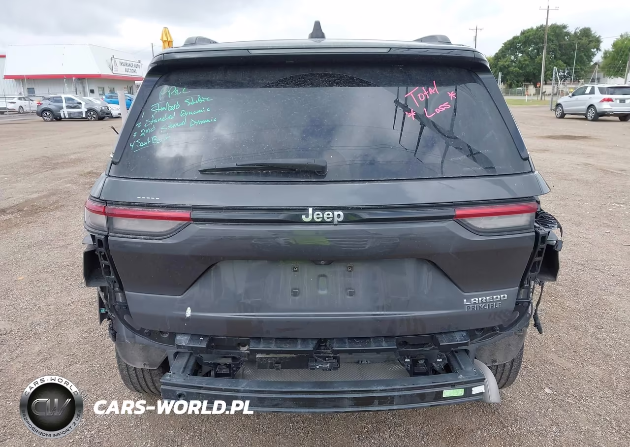 2022 Jeep Grand Cherokee Laredo 4X2 VIN:1C4RJGAG3N8589224 - 17