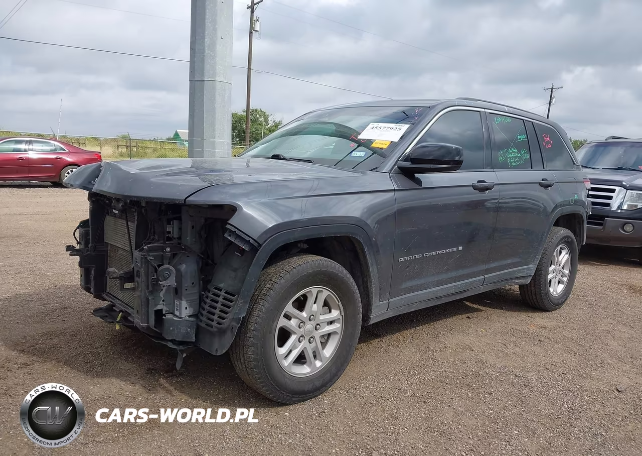 2022 Jeep Grand Cherokee Laredo 4X2 VIN:1C4RJGAG3N8589224 - 2