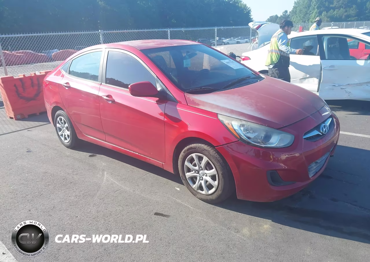 2013 Hyundai Accent Gls – zdjęcie 1 z 11