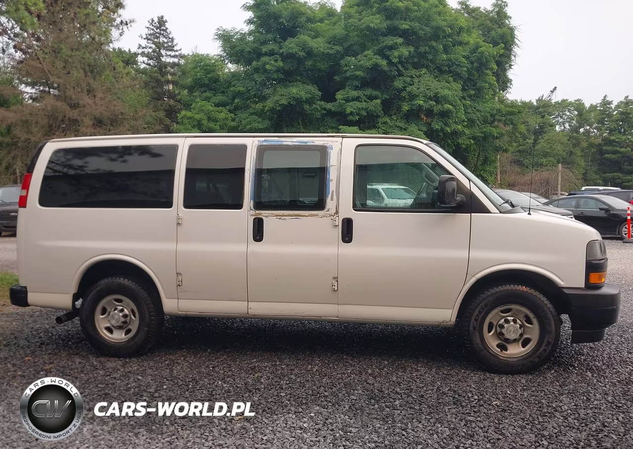 2019 Chevrolet Express 2500 Ls VIN:1GAWGEFG4K1334562 - 18