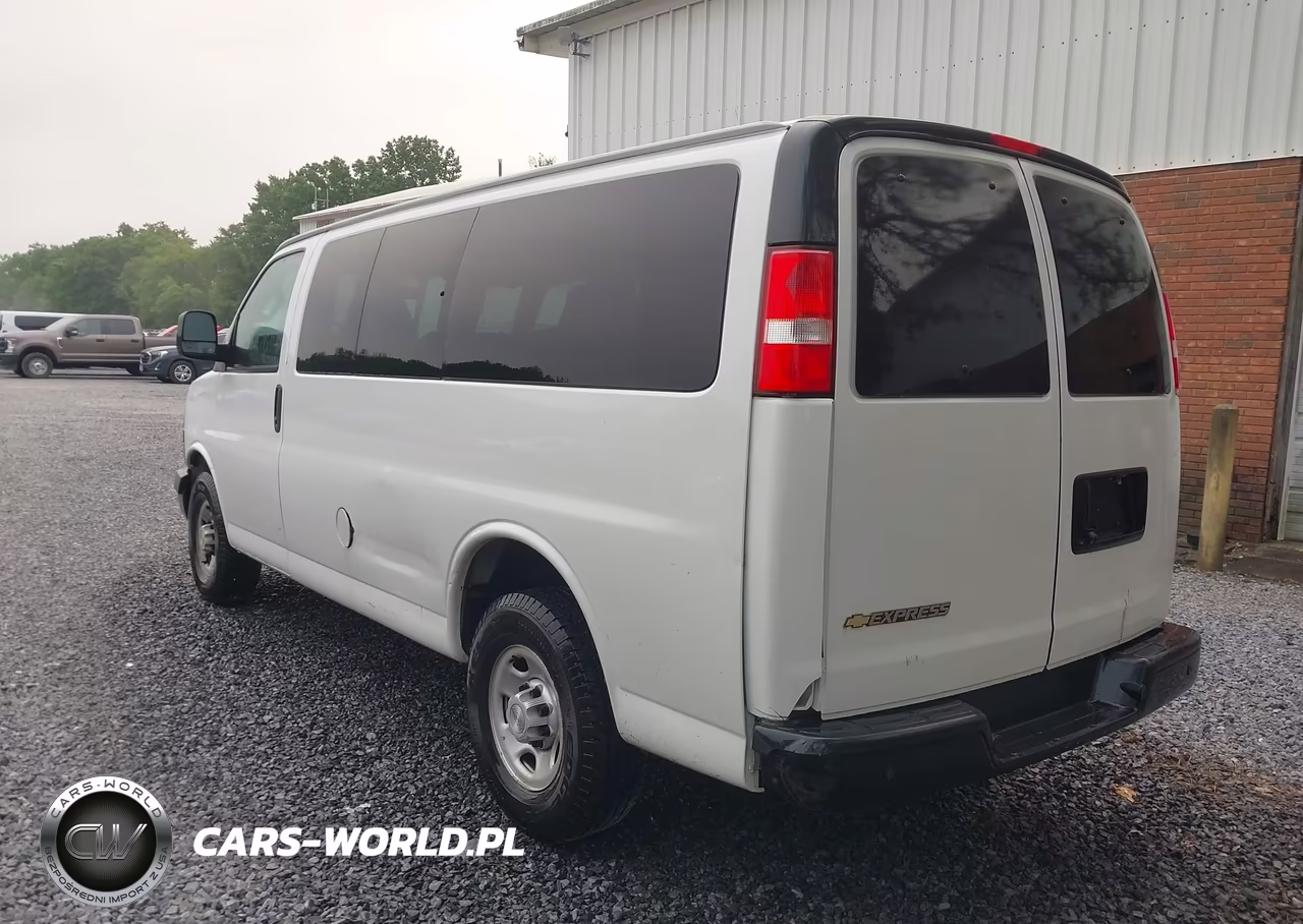 2019 Chevrolet Express 2500 Ls VIN:1GAWGEFG4K1334562 - 3
