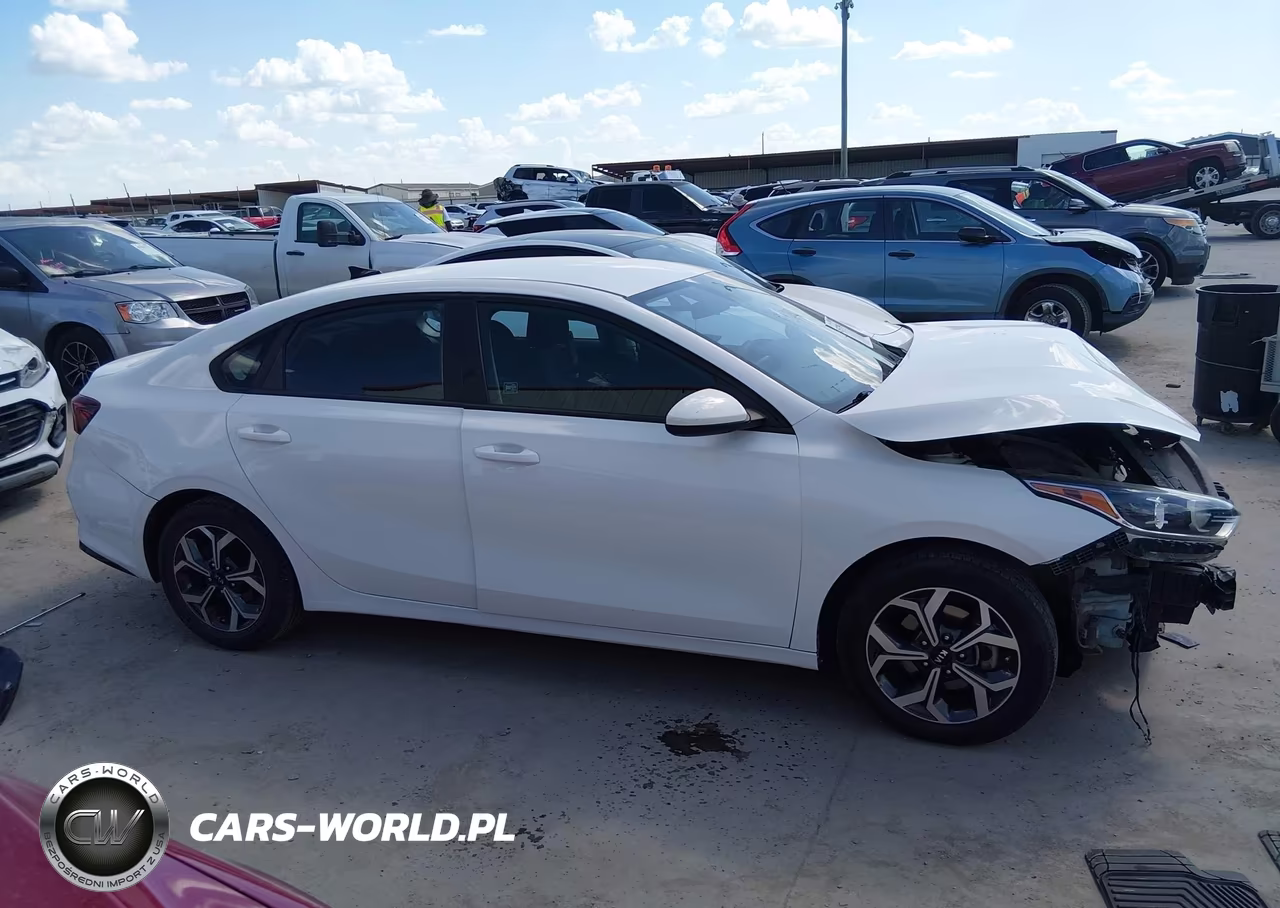 2021 Kia Forte Lxs VIN:3KPF24AD1ME285110 - 14