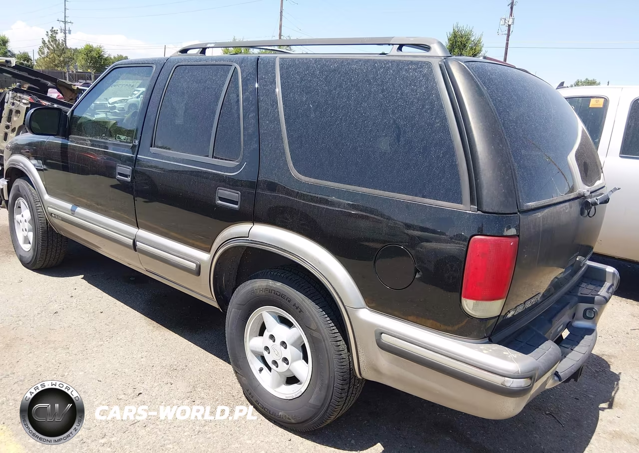 1999 Chevrolet Blazer Ls VIN:1GNDT13W4X2117407 - 3