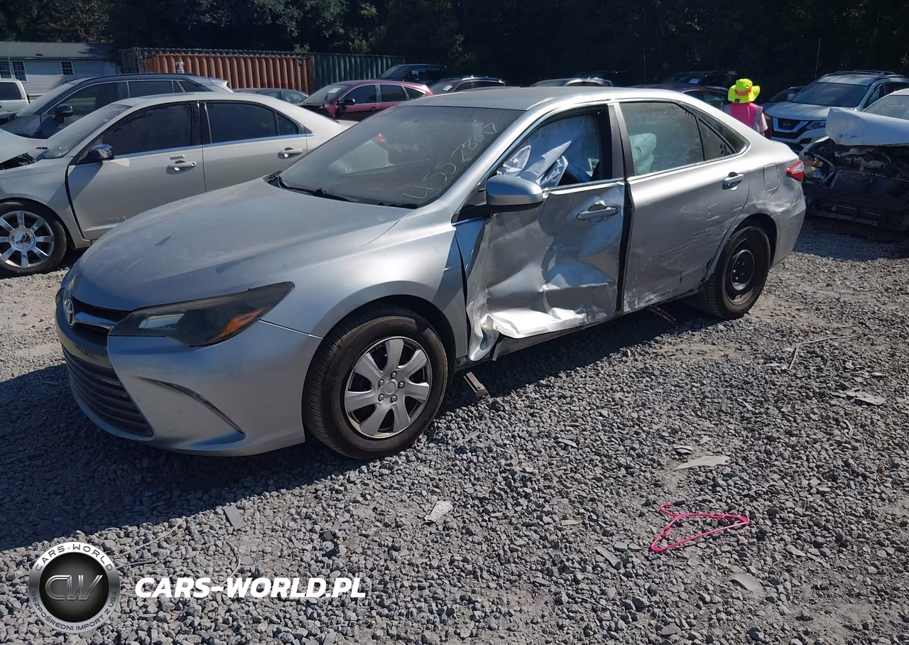 2015 Toyota Camry Le VIN:4T4BF1FK4FR467513 - 2