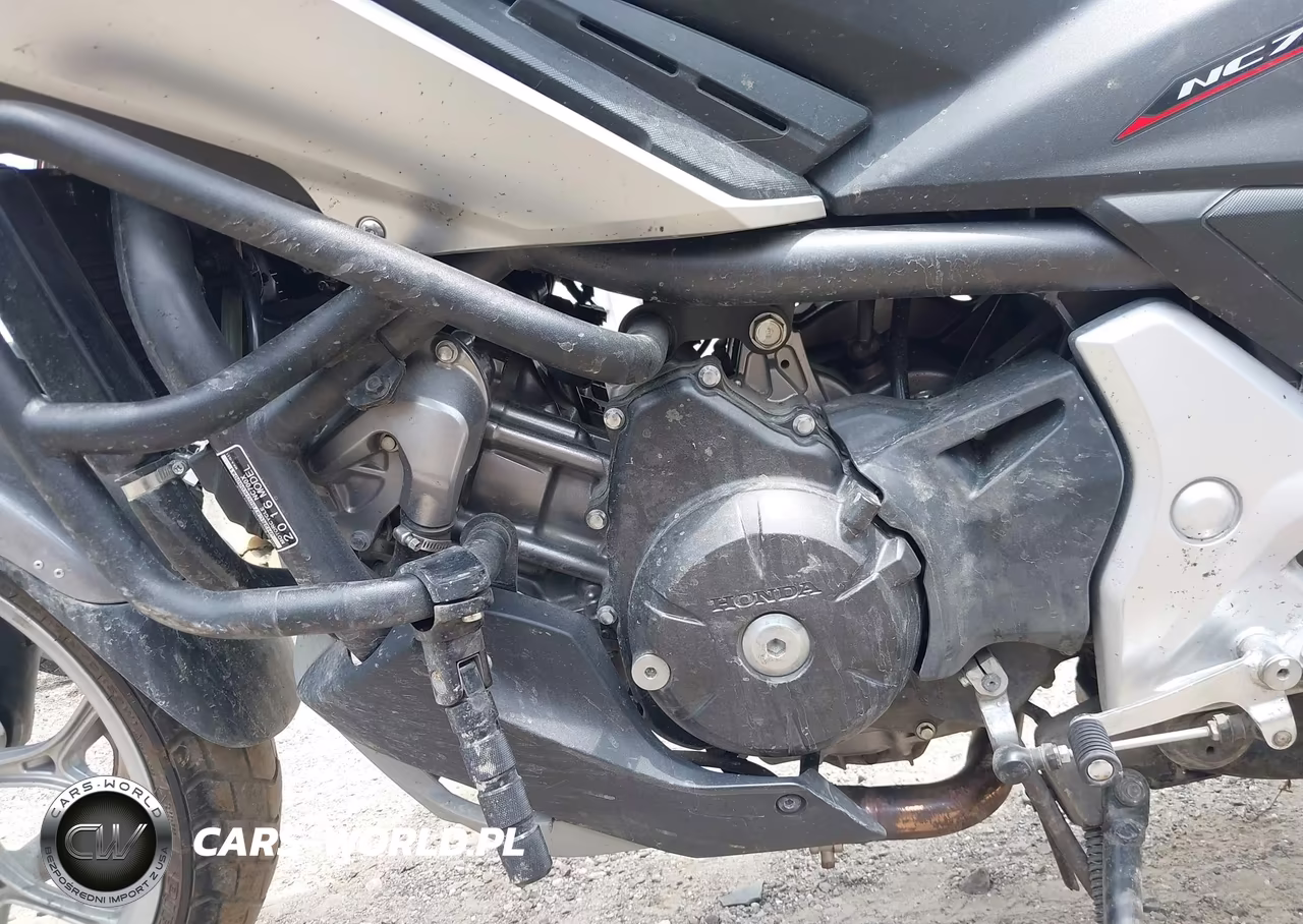 2016 Honda Nc700X VIN:JH2RC8700GK000041 - 9