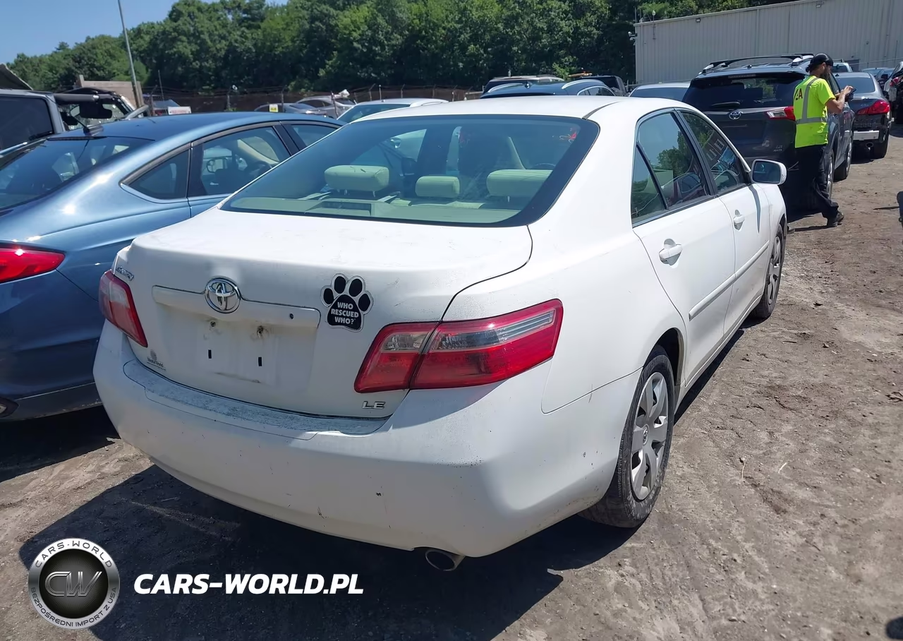 2007 Toyota Camry Le VIN:4T1BE46K57U670457 - 4