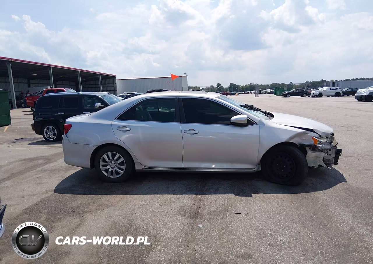 2012 Toyota Camry Le VIN:4T1BF1FKXCU018455 - 14