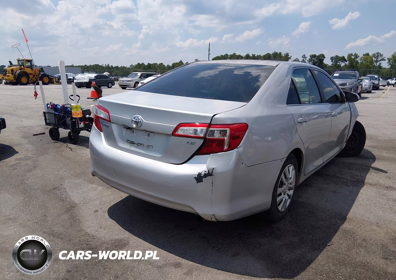 2012 Toyota Camry Le VIN:4T1BF1FKXCU018455 - 18