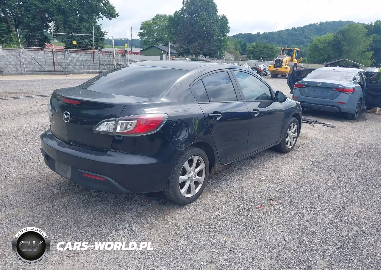 2010 Mazda Mazda3 I Touring VIN:JM1BL1SG2A1166824 - 4