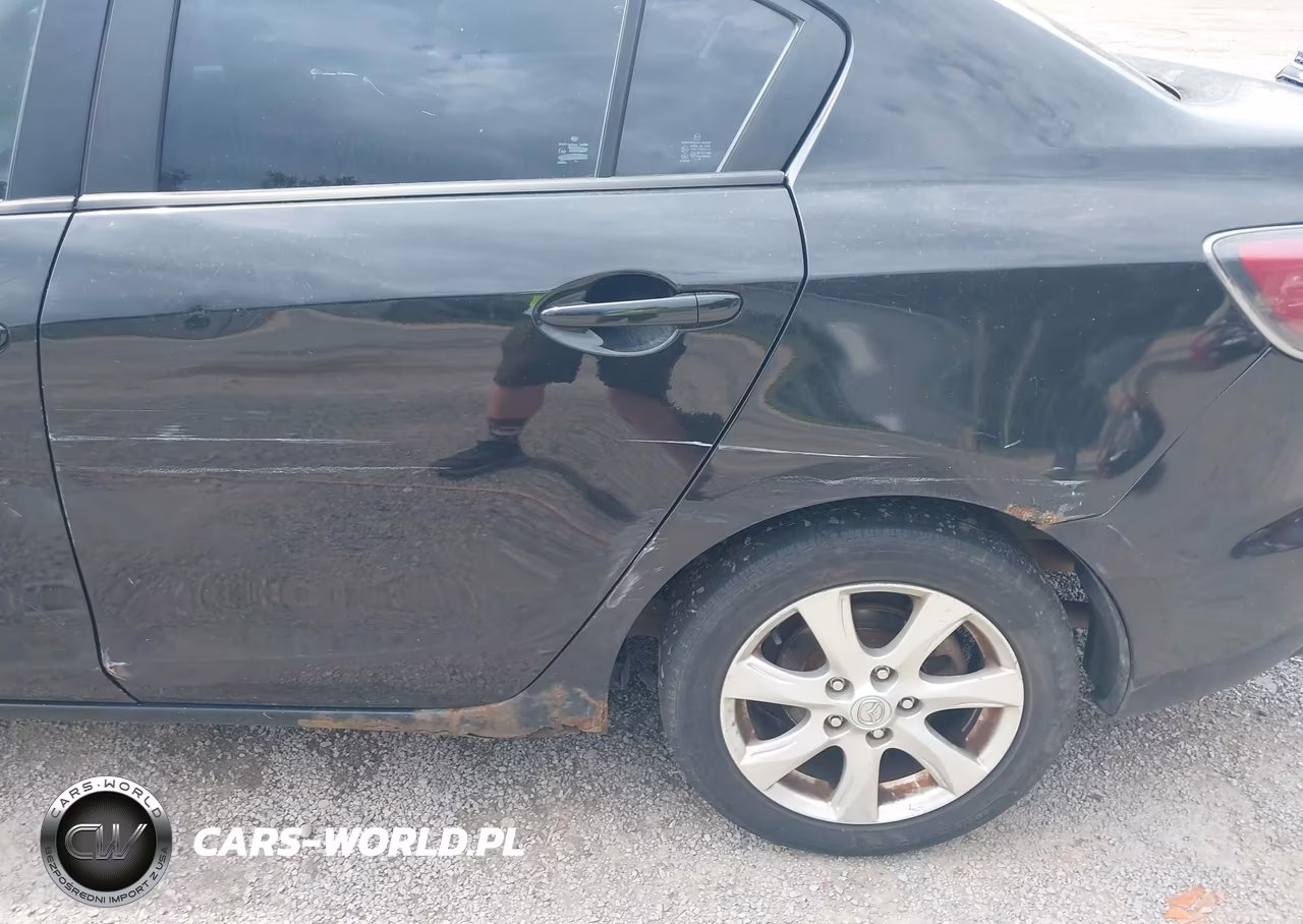 2010 Mazda Mazda3 I Touring VIN:JM1BL1SG2A1166824 - 6