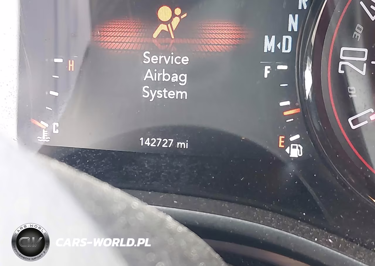 2018 Dodge Challenger Sxt VIN:2C3CDZAG9JH333252 - 15