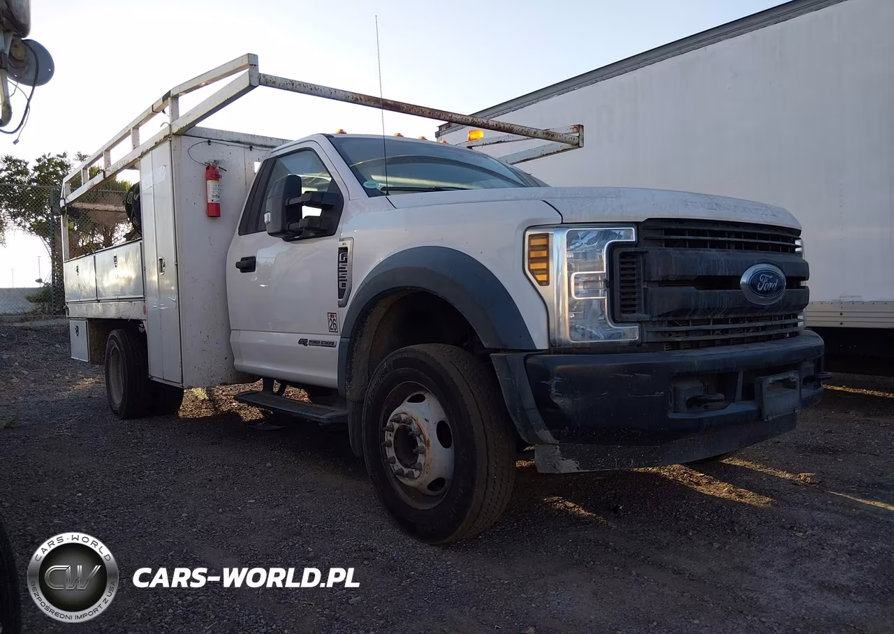 2019 Ford F-550 Chassis Xl