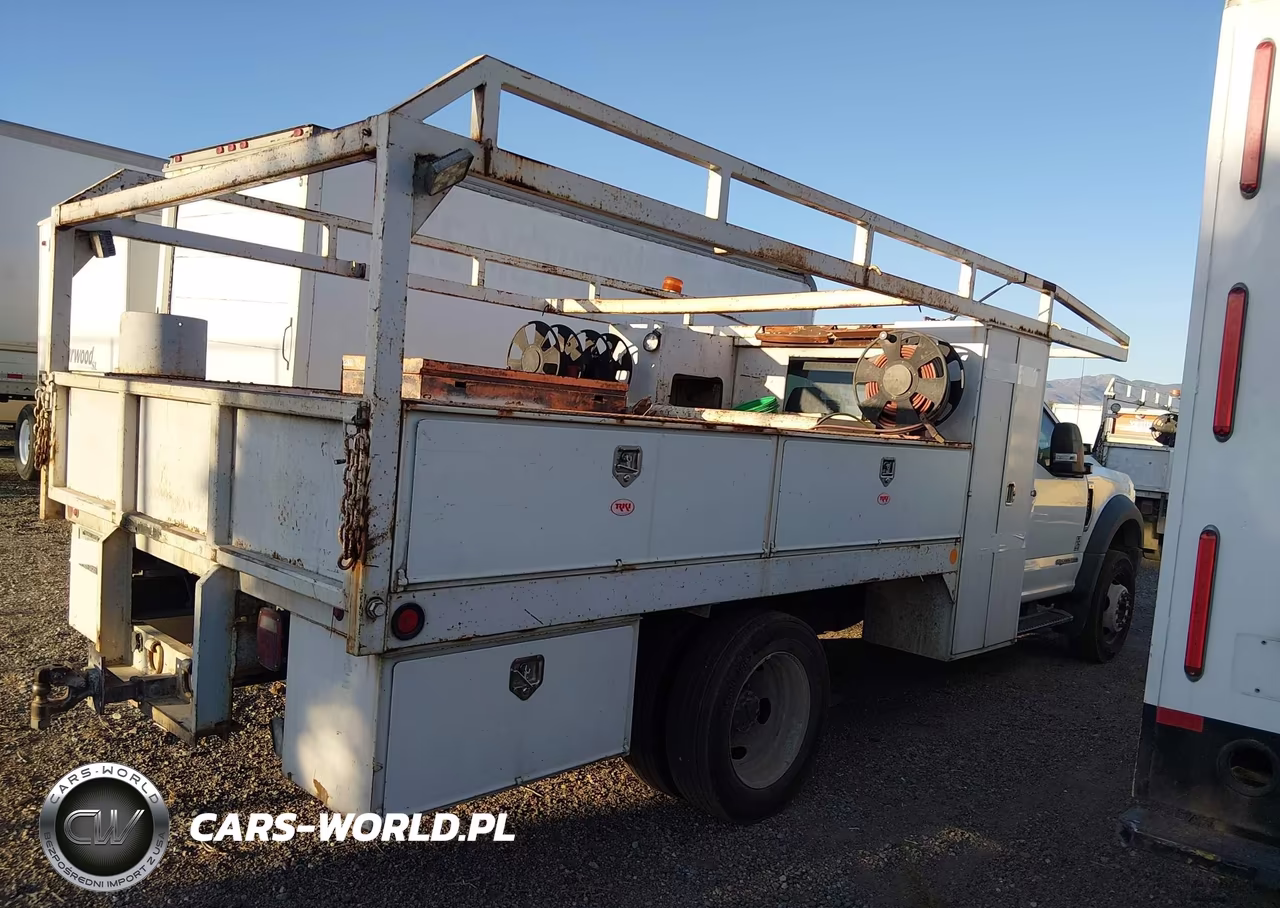 2019 Ford F-550 Chassis Xl VIN:1FDUF5GT7KDA11677 - 13