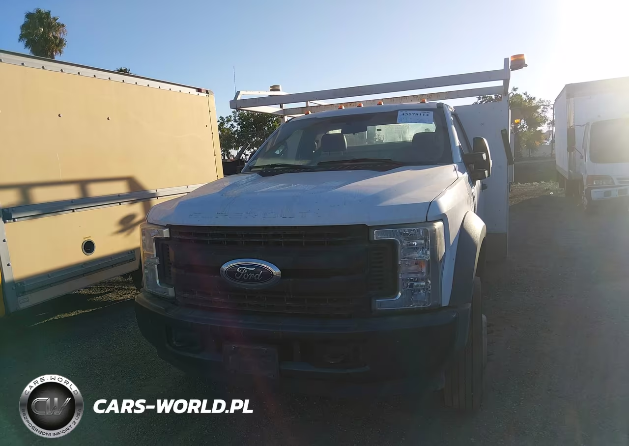 2019 Ford F-550 Chassis Xl VIN:1FDUF5GT9KDA11678 - 12