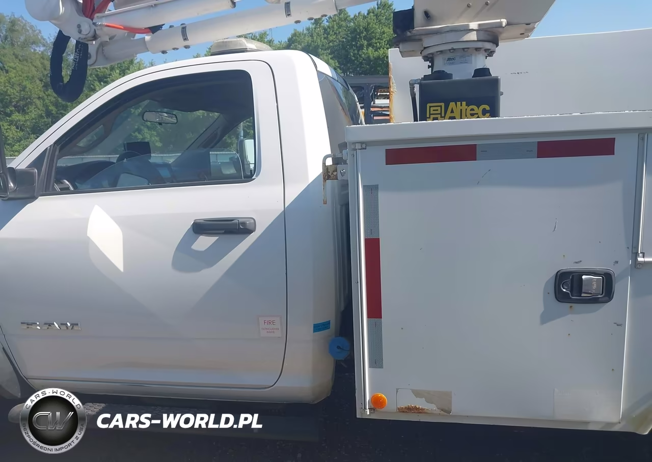 2019 Ram 5500 Chassis Tradesman-Slt VIN:3C7WRNAL3KG521253 - 16