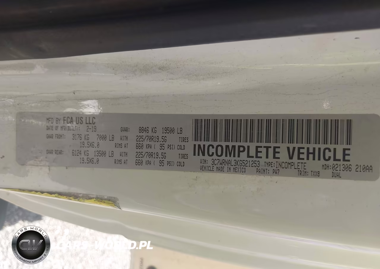 2019 Ram 5500 Chassis Tradesman-Slt VIN:3C7WRNAL3KG521253 - 9
