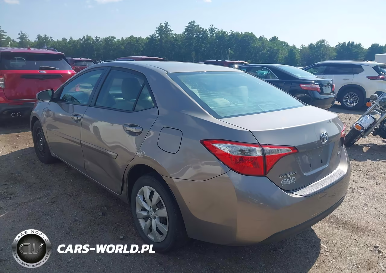 2014 Toyota Corolla Le VIN:2T1BURHE8EC082462 - 3