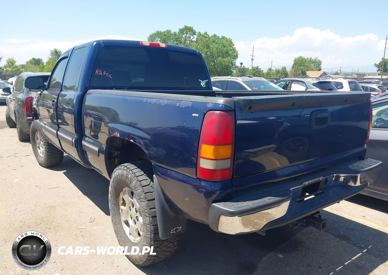 2001 Chevrolet Silverado 1500 Ls VIN:2GCEK19T711221426 - 3