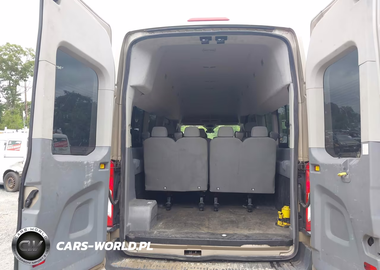 2015 Ford Transit-350 Xlt VIN:1FBVU4XG8FKA48464 - 12
